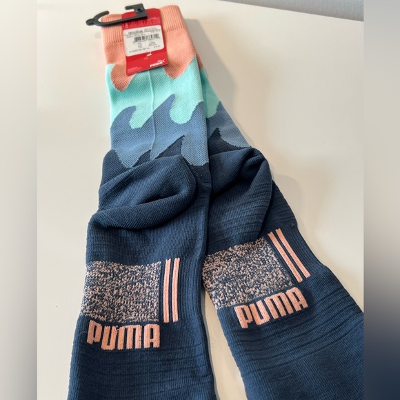 PUMA x Pink Dolphin socks - Picture 3 of 6